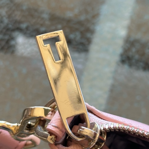 Beautiful Pink Ted Baker Handbag W/ removable long strap. EUC - Picture 7 of 11